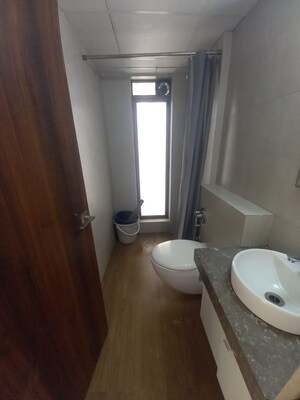Bathroom in 1.5 BHK Apartment at Sheth Avante, Kanjurmarg West – for Rent