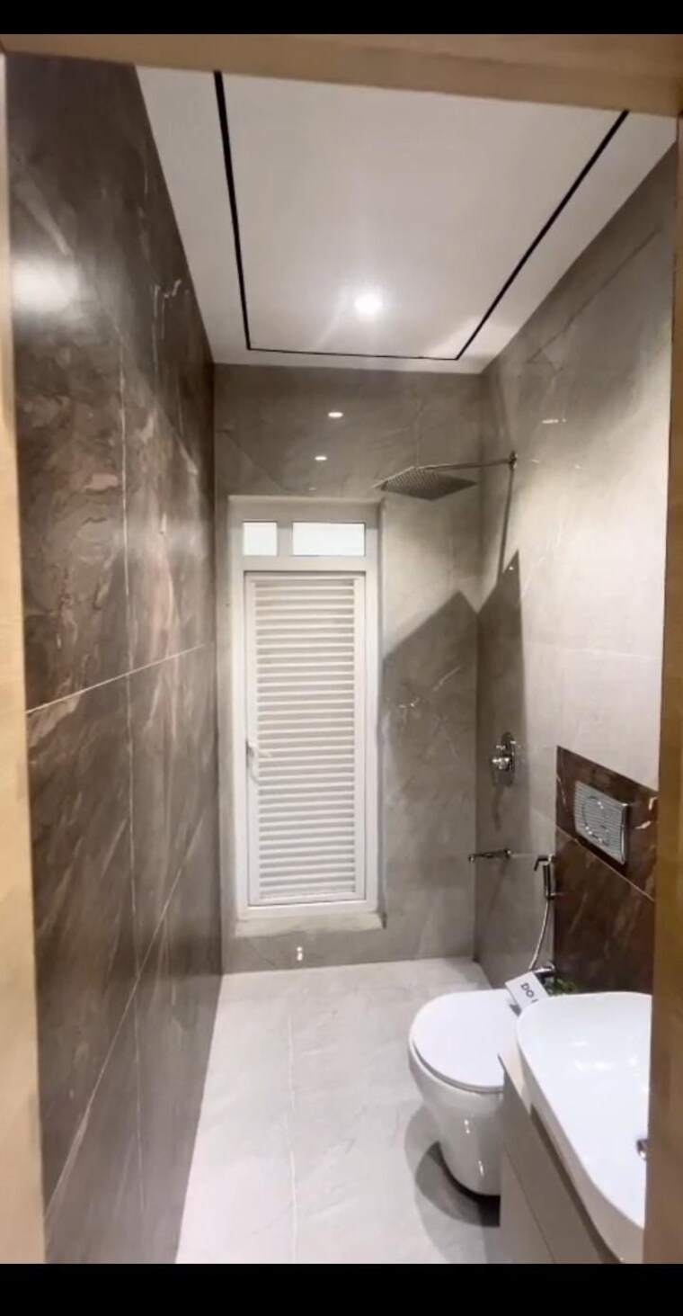 Bathroom, ruparel-urbana 2 Bedroom 595 Sq.Ft. Apartment In Kurla Mumbai 9664108