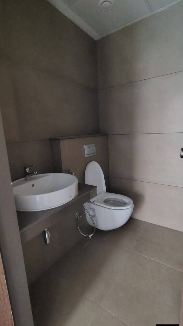Attached Bathroom, anp-memento 2 Bedroom 805 Sq.Ft. Apartment In Wakad Pune 9664144
