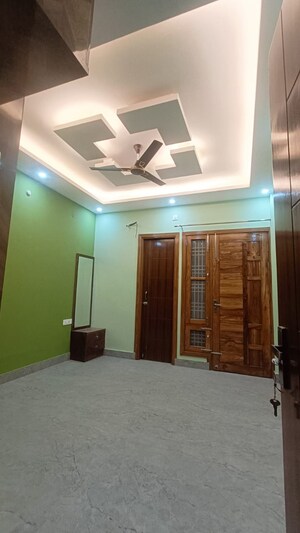Room in 3 BHK Independent House at Gms Road – for Rent