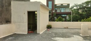 Room in 2 BHK Independent House at Vardhman Alfa Square, Alpha 1 Greater Noida – for Rent