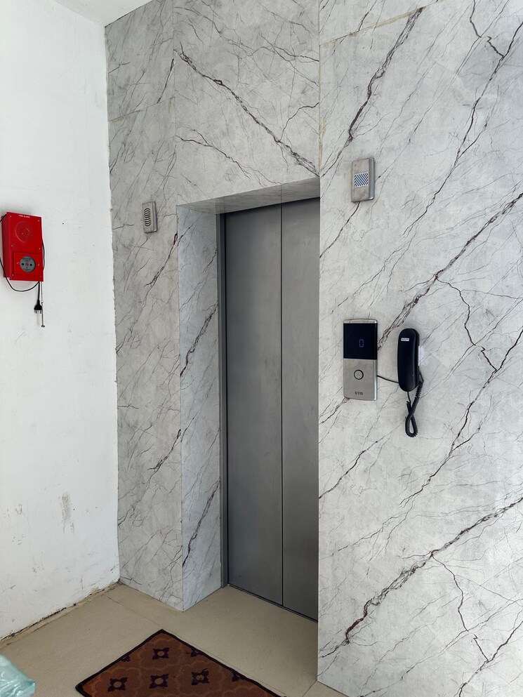 undefined, haridwar road Commercial Showroom 2800 Sq.Ft. In Haridwar Road Dehradun 9664167