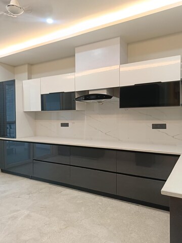 Kitchen in 4 BHK Builder Floor at Unitech South City II, Sector 50 – for Rent