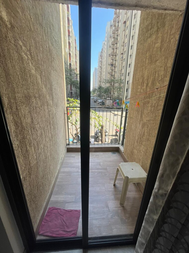 undefined, lodha-palava-downtown-dombivli-east 1.5 Bedroom 590 Sq.Ft. Apartment In Dombivli East Thane 9664281