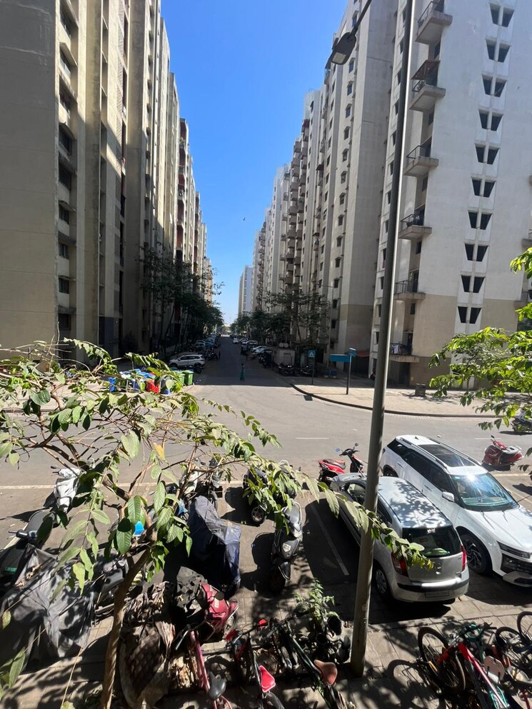 Exterior View, lodha-palava-downtown-dombivli-east 1.5 Bedroom 590 Sq.Ft. Apartment In Dombivli East Thane 9664281