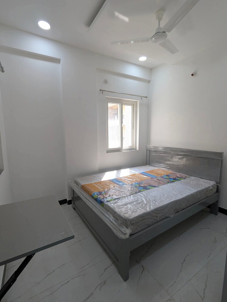 Bedroom, sm-homes-kondapur 2 Bedroom 750 Sq.Ft. Apartment In Kondapur Hyderabad 9664274