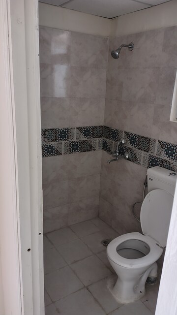 Bathroom in 2 BHK Apartment at Signature Global Prime, Sector 63a – for Rent