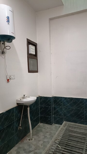 Bathroom in 2 BHK Independent House at Faizabad Road – for Rent