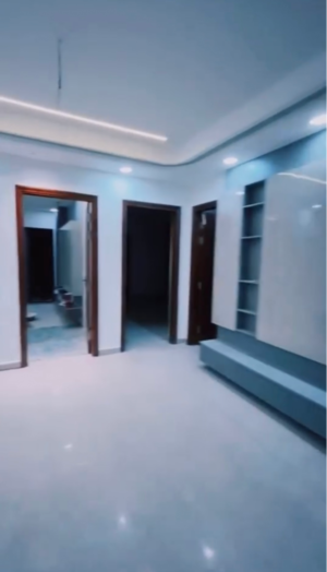 Building Lobby in 3 BHK Builder Floor at Sector 23 – for Sale