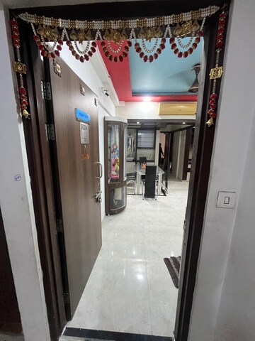 Building Lobby in 1.5 BHK Apartment at Lodha Palava City Lakeshore Greens, Dombivli East – for Rent