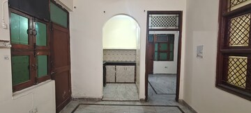 Building Lobby in 3 BHK Builder Floor at Mayur Vihar Phase 1 – for Rent