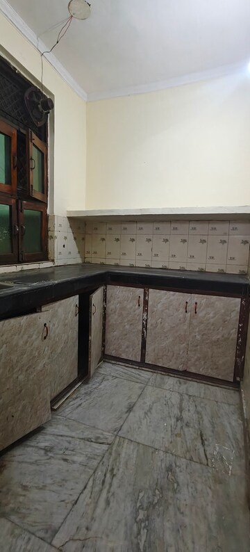Kitchen in 3 BHK Builder Floor at Mayur Vihar Phase 1 – for Rent