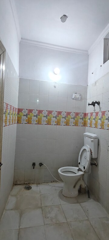 Bathroom in 3 BHK Builder Floor at Mayur Vihar Phase 1 – for Rent