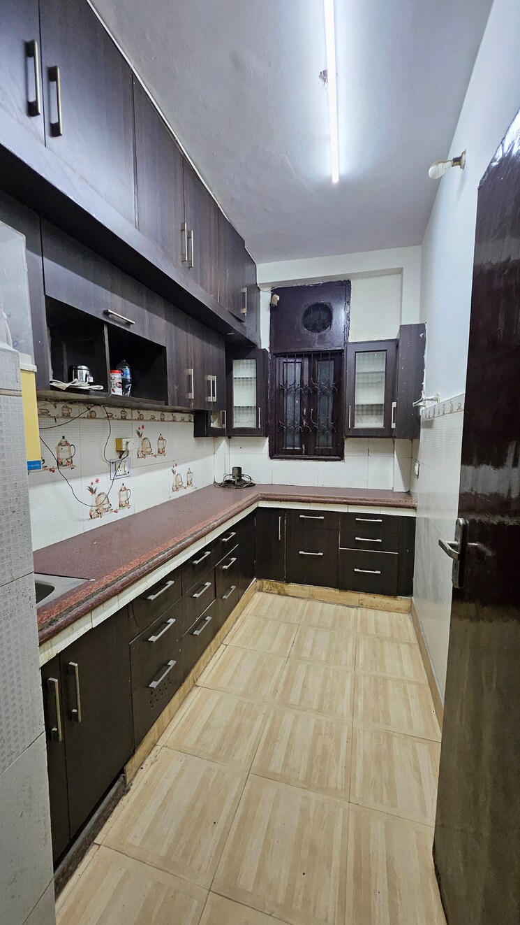 Kitchen, gtb enclave 2 Bedroom 900 Sq.Ft. Apartment In Gtb Enclave Delhi 9664299