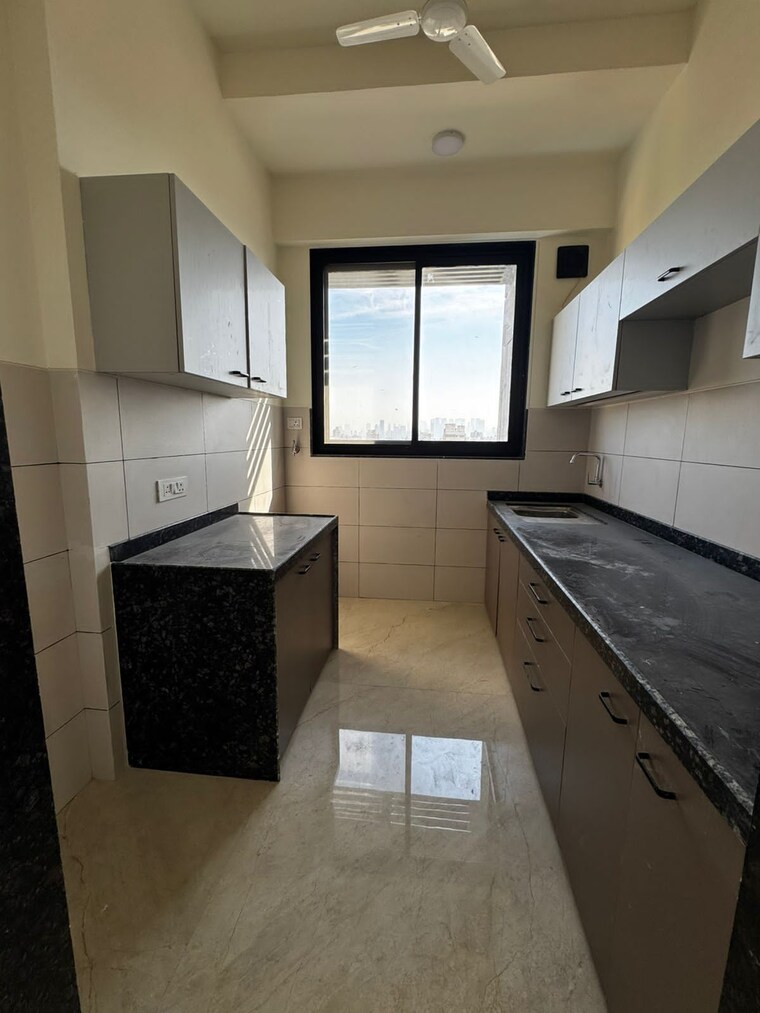 Kitchen, kl-astoria 2 Bedroom 750 Sq.Ft. Apartment In Bandra West Mumbai 9664323