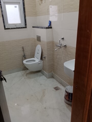 Bathroom in 2 BHK Builder Floor at Palam Vihar – for Rent
