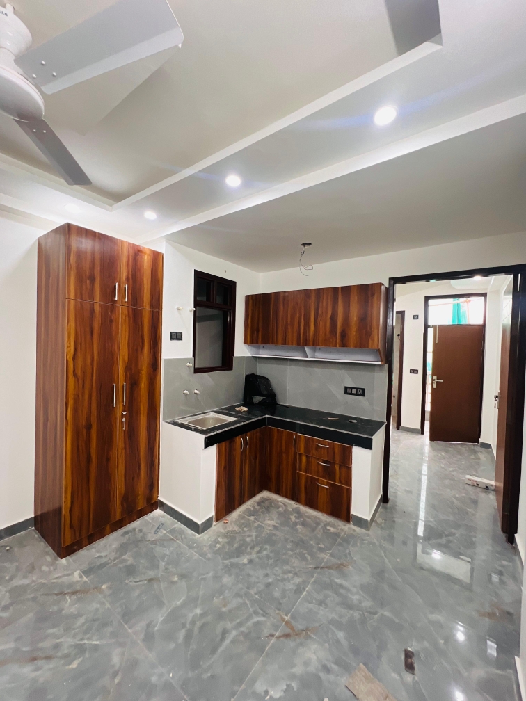 1 BHK Builder Floor For Rent in Saket