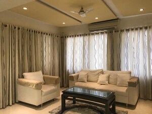 Living Room in 6 BHK Villa at Mittal Ruia Park, Juhu – for Sale
