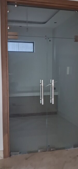 Room in 6+ BHK Villa at Risland Sky Mansion, Chattarpur – for Sale