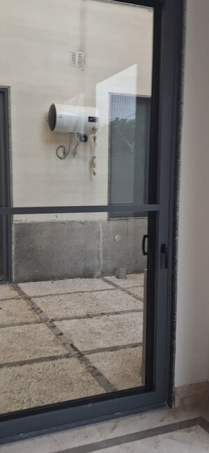 Bathroom in 6+ BHK Villa at Risland Sky Mansion, Chattarpur – for Sale