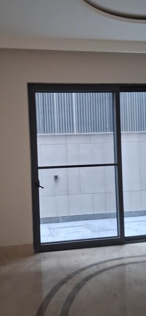 Room in 6+ BHK Villa at Risland Sky Mansion, Chattarpur – for Sale