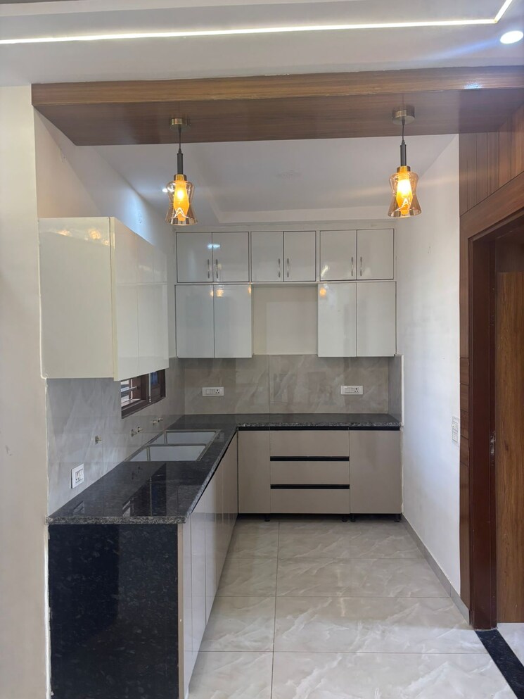 Kitchen, kharar banur road 3 Bedroom 900 Sq.Ft. Independent House In KharaR Banur Road Chandigarh 9664347