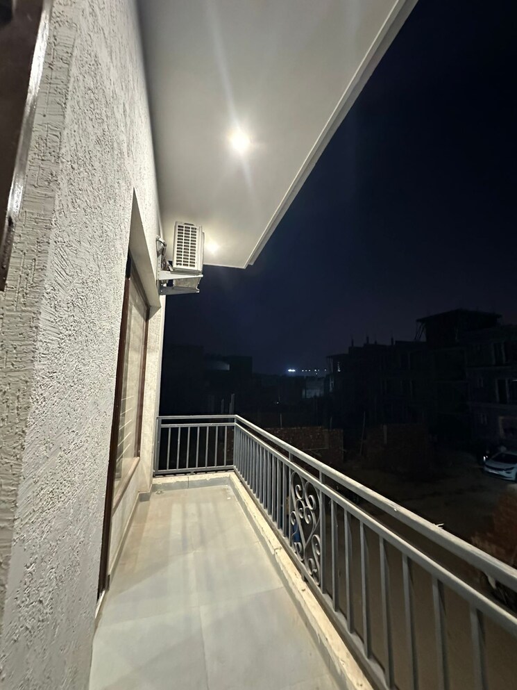 Balcony, golden-homes-mohali 2 Bedroom 950 Sq.Ft. Builder Floor In Mohali Sector 127 Chandigarh 9664356
