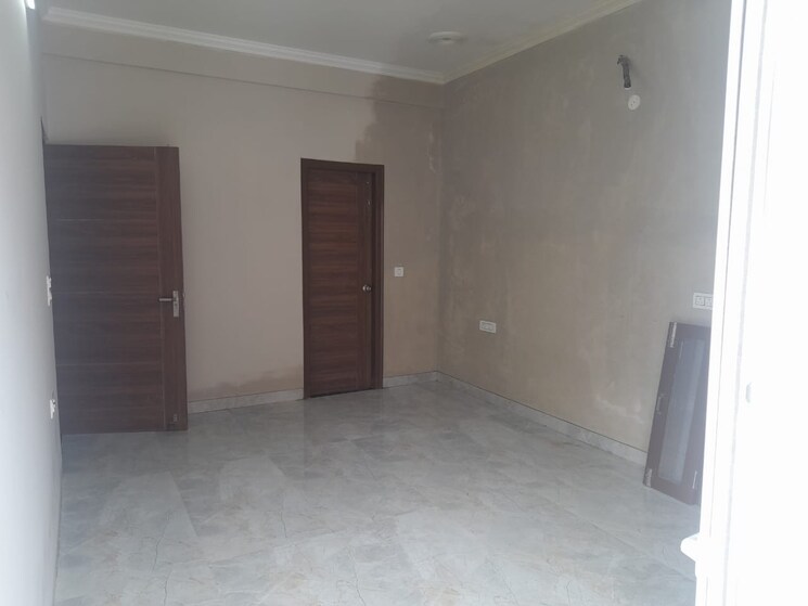 Room, palam vihar 2 Bedroom 850 Sq.Ft. Builder Floor In Palam Vihar Gurgaon 9664350