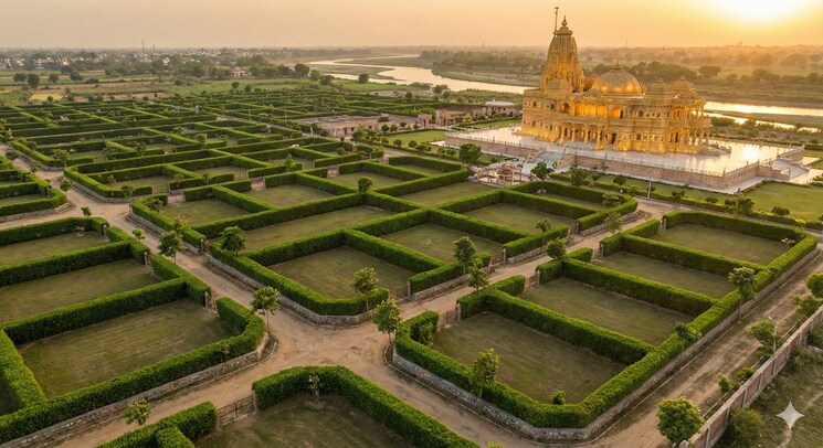 Garden, vrindavan  1248 Sq.Ft. Plot In Vrindavan Mathura 9663511