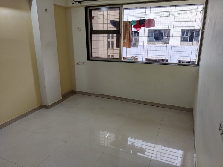 Room, bhoomi-gokul 1 Bedroom 450 Sq.Ft. Apartment In Goregaon East Mumbai 9664355