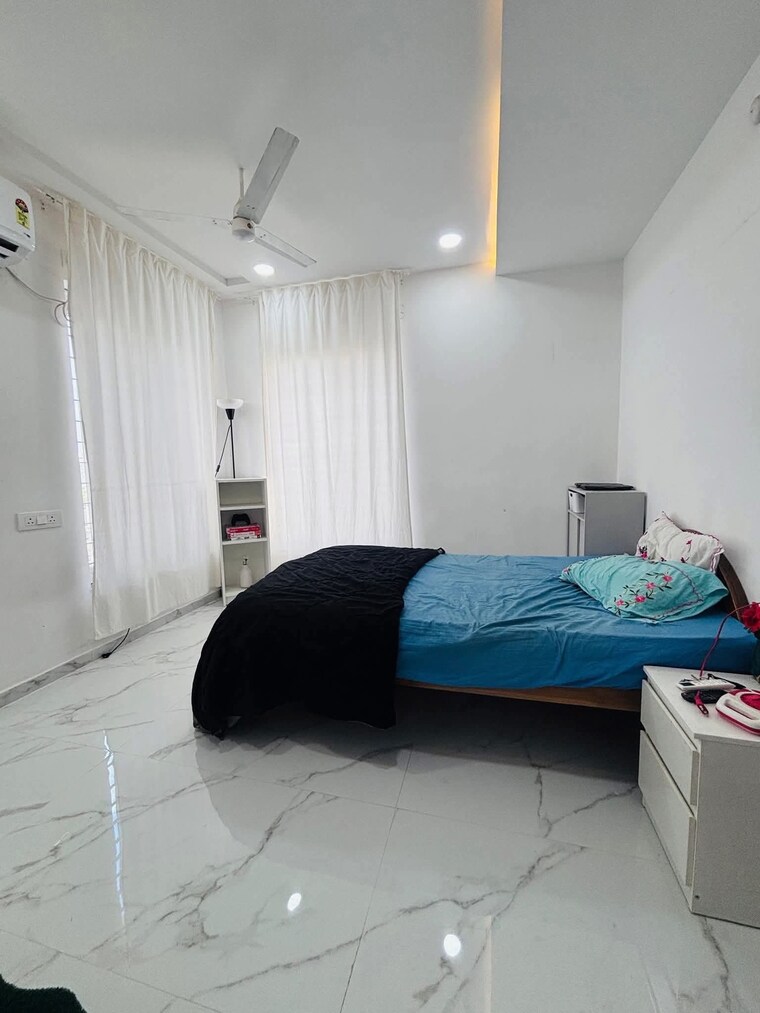 Bedroom, sm-homes-kondapur 1 RK 550 Sq.Ft. Apartment In Kondapur Hyderabad 9664360