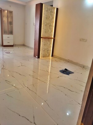 Room in 2 BHK Apartment at SR Residency Kondapur, Kondapur – for Rent