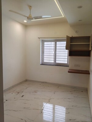Room in 2 BHK Apartment at SR Residency Kondapur, Kondapur – for Rent