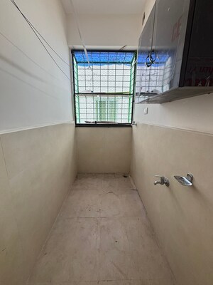 Room in 1 BHK Apartment at SM Homes Kondapur, Kondapur – for Rent