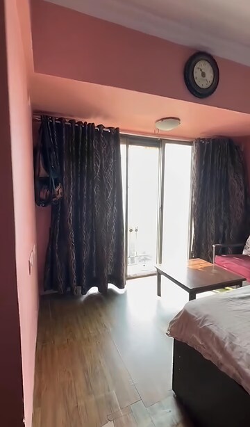 Team Area in 1 BHK Apartment at Mulund East – for Sale