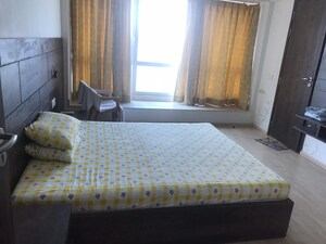 Bedroom in 4 BHK Apartment at Yash Laxman Niwas, Malad West – for Sale
