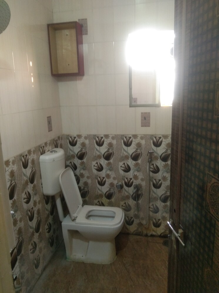 Bathroom, mhalgi nagar 2 Bedroom 900 Sq.Ft. Apartment In Mhalgi Nagar Nagpur 9664423