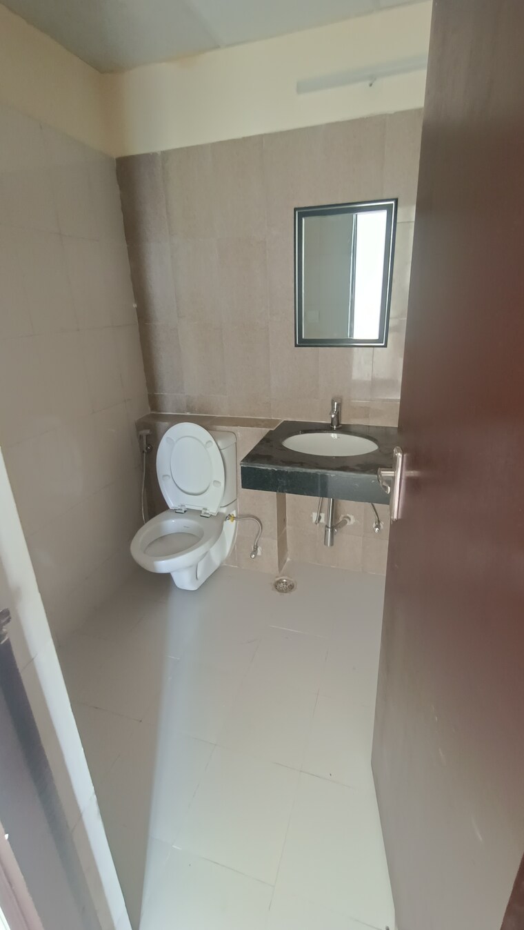 Bathroom, assotech-windsor-court 3 Bedroom 1465 Sq.Ft. Apartment In Sector 78 Noida 9664484