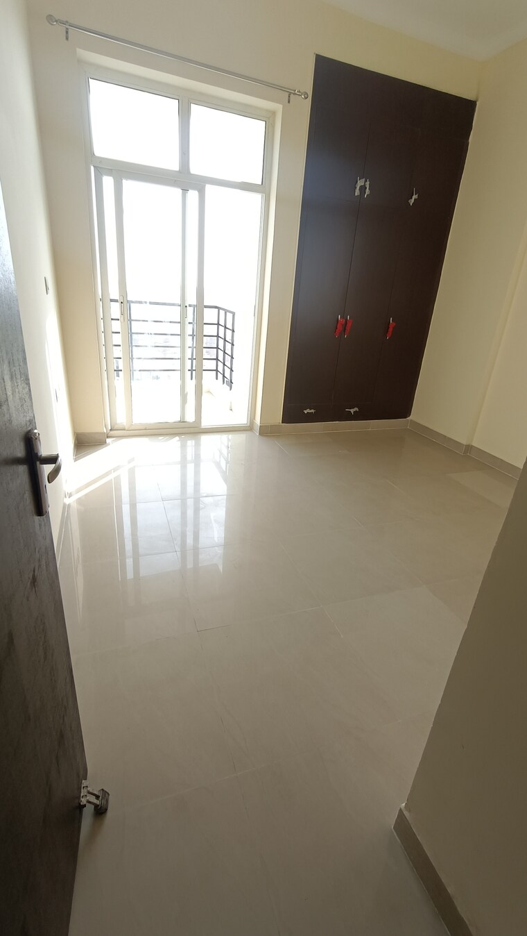 Room, assotech-windsor-court 3 Bedroom 1465 Sq.Ft. Apartment In Sector 78 Noida 9664484