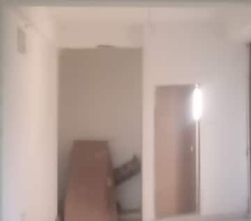 Room in  Office Space at Manjalpur – for Rent