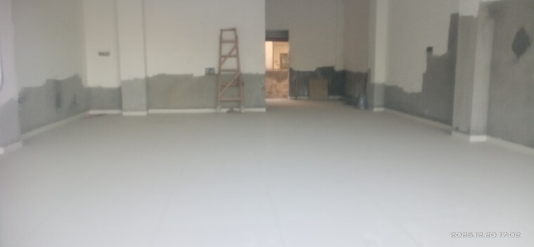 Living Room, manjalpur Commercial Office Space 5500 Sq.Ft. In Manjalpur Vadodara 9664503