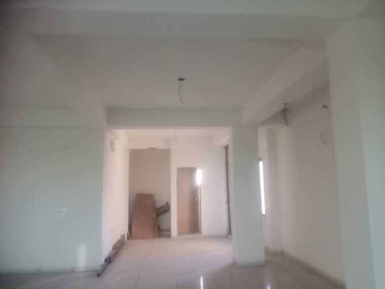 Living Room, manjalpur Commercial Office Space 5500 Sq.Ft. In Manjalpur Vadodara 9664503