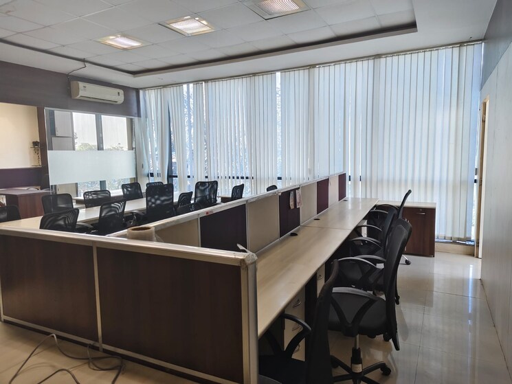 Team Area, mighty-universal-business-park Commercial Office Space 1700 Sq.Ft. In Andheri East Mumbai 9664530