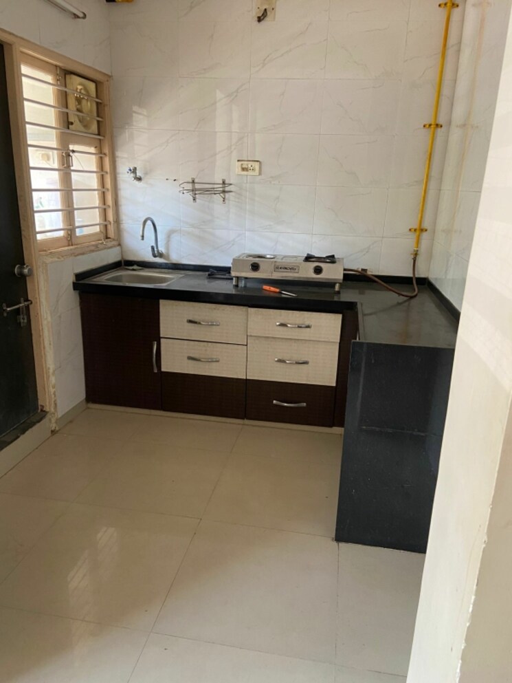 Kitchen, thaltej 2 Bedroom 1400 Sq.Ft. Builder Floor In Thaltej Ahmedabad 9664537