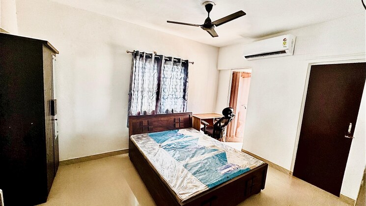 Bedroom, thaltej 2 Bedroom 1400 Sq.Ft. Builder Floor In Thaltej Ahmedabad 9664537