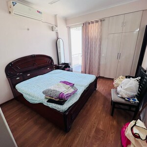 Bedroom in 3 BHK Apartment at Amrapali Golf Homes, Haibatpur – for Rent