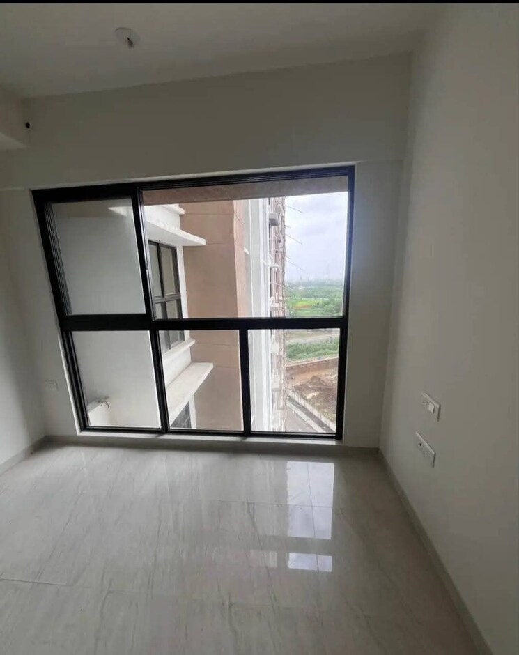 Bedroom, lodha-crown-quality-homes 1 Bedroom 500 Sq.Ft. Apartment In Majiwada Thane 9664554