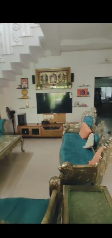 Living Room in 3 BHK Villa at Navarangpura Gam – for Rent
