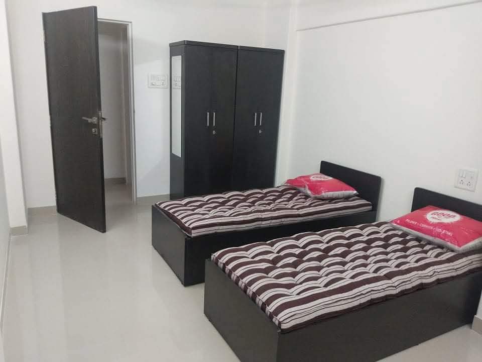 Pg For Rent in Goregaon East