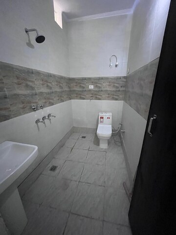 Bathroom in 2 BHK Builder Floor at Janakpuri – for Rent